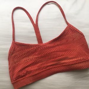 Lululemon Flow Y Bra size 8! Only worn four times!